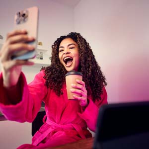 Arantxa ipad-2025_Q1_T-mobile1145